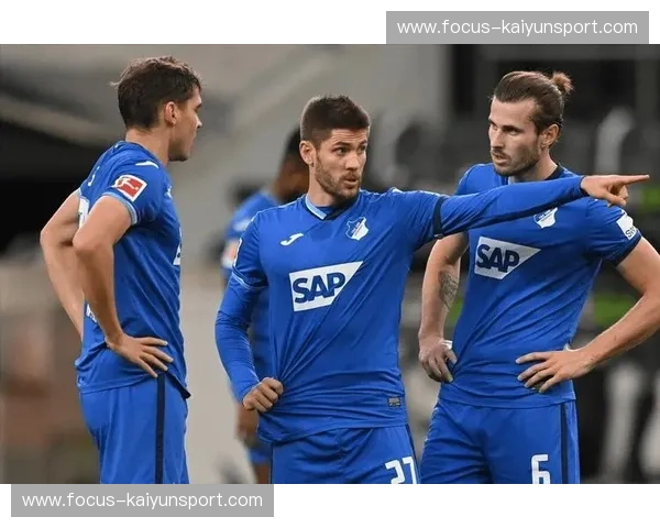 欧协联2020直播：点燃每一个夜晚的足球魔力